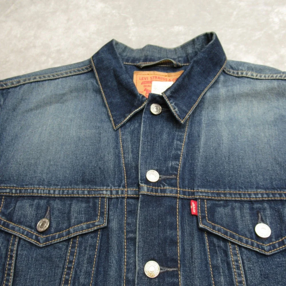 Levis Denim Jacket Men Medium Blue Button Relaxed‎ Trucker Hippie Whisker Patch - Picture 11 of 16